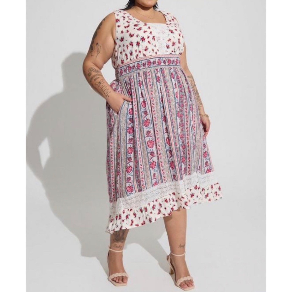 🆕 Maxi Gauze Lace Inset Hi Low Dress 3 3X 22 24 NWT Torrid New! Cream Floral